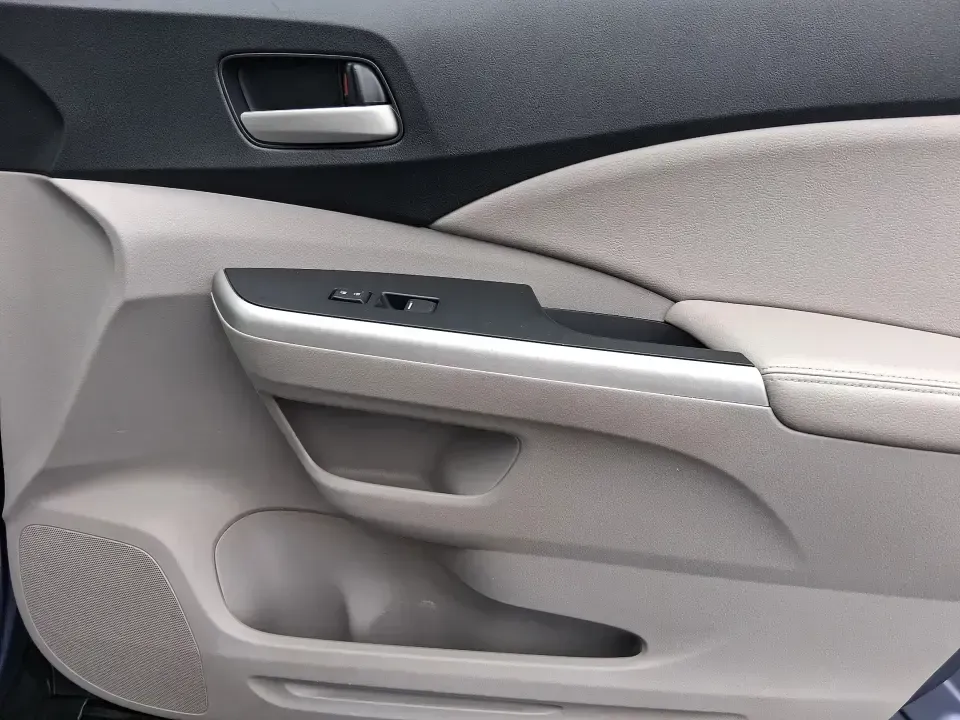 2013 Honda CR-V EX-L (2HKRM4H74DH) with an 2.4L I-4 DOHC engine, 5-Speed Automatic transmission, located at 1184 Kauffman Ave, Fairborn, OH, 45324, (937) 908-9800, 39.807072, -84.030914 - Picture your next weekend: a quick run up I75 for a Dayton Dragons game, a family trip to Treasure Island Park, or a snowy school-morning commute across Troy-without stressing about space, comfort, or traction. This 2013 Honda CRV EXL in Twilight Blue Metallic is the kind of do-it-all SUV that fits - Photo#19