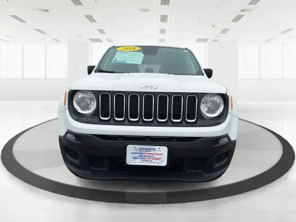 2018 Jeep Renegade Sport 4x4 (ZACCJBAB5JP) with an 2.4L L4 DOHC 16V engine, 6M transmission, located at 880 E. National Road, Vandalia, OH, 45377, (937) 908-9800, 39.891918, -84.183594 - Ready for weekend adventures at Englewood MetroPark, snowy commutes up I75, or a spontaneous road trip down U.S. Route 40? This 2018 Jeep Renegade Sport 4x4 is the kind of compact SUV that fits real life in Vandalia, OH-easy to park around town, confident when the weather turns, and versatile enough - Photo#7