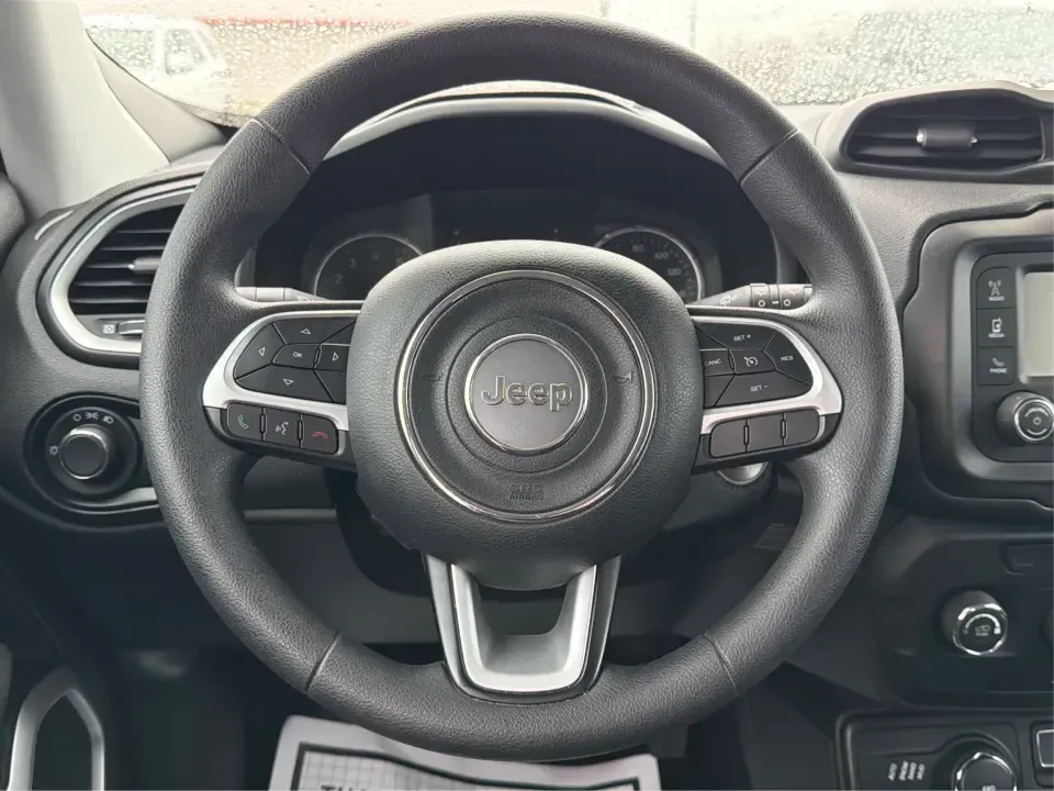 2018 Jeep Renegade Sport 4x4 (ZACCJBAB5JP) with an 2.4L L4 DOHC 16V engine, 6M transmission, located at 880 E. National Road, Vandalia, OH, 45377, (937) 908-9800, 39.891918, -84.183594 - Ready for weekend adventures at Englewood MetroPark, snowy commutes up I75, or a spontaneous road trip down U.S. Route 40? This 2018 Jeep Renegade Sport 4x4 is the kind of compact SUV that fits real life in Vandalia, OH-easy to park around town, confident when the weather turns, and versatile enough - Photo#16