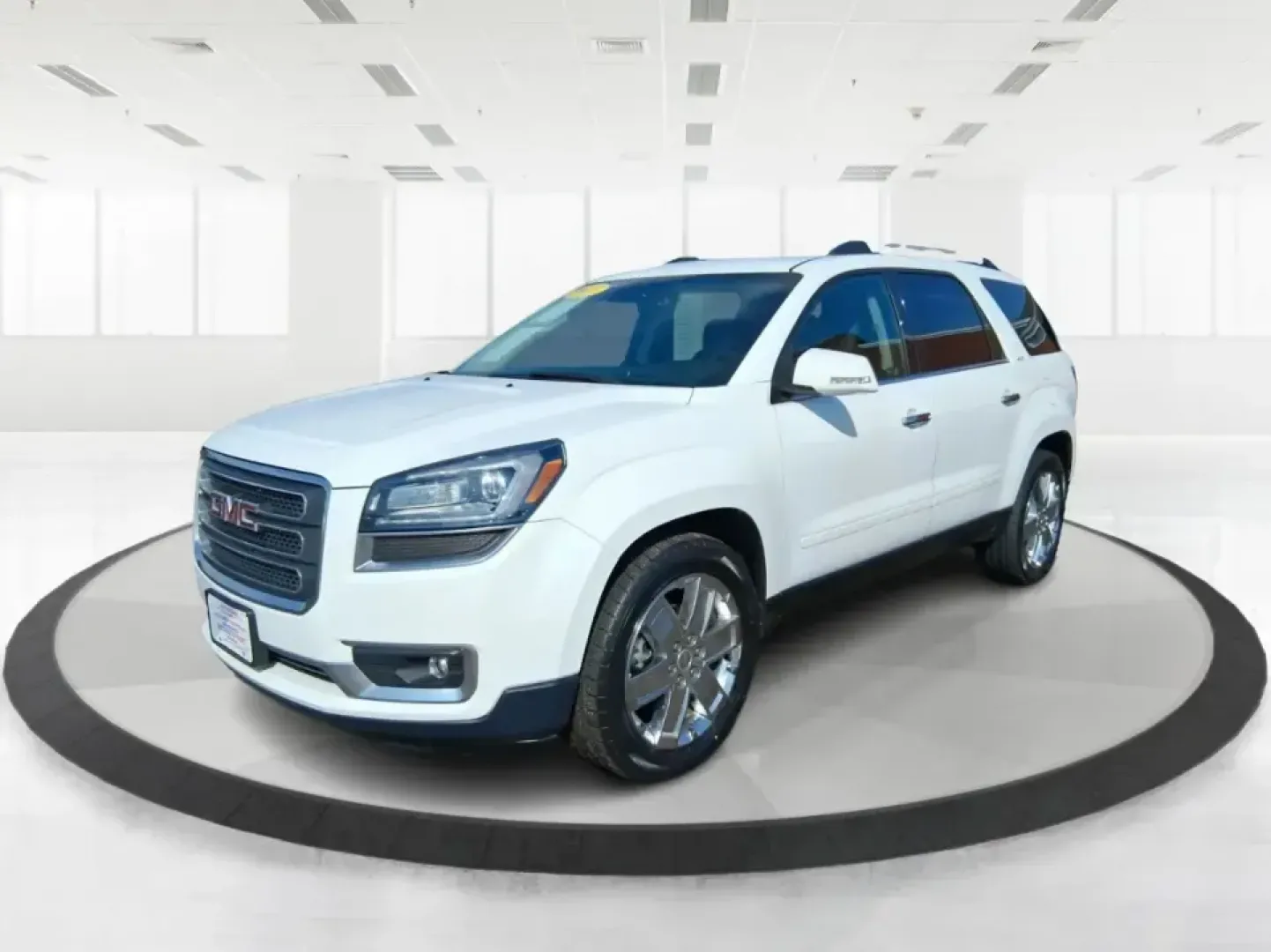 2017 GMC Acadia Base (1GKKVSKD1HJ) with an 3.6L V6 DOHC 24V engine, 6A transmission, located at 1951 S Dayton Lakeview Rd., New Carlisle, OH, 45344, (937) 908-9800, 39.890999, -84.050255 - Load up the family, point the hood toward I70, and make every mile feel easy in this 2017 GMC Acadia-an SUV that's built for real life in and around New Carlisle, Ohio. Whether you're doing school drop-offs, commuting toward Dayton, or planning a weekend run to Buck Creek State Park, this Acadia giv - Photo#8