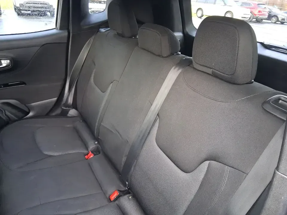 2020 Jeep Renegade Sport FWD (ZACNJAAB1LP) with an 2.4L L4 DOHC 16V engine, 9A transmission, located at 1951 S Dayton Lakeview Rd., New Carlisle, OH, 45344, (937) 908-9800, 39.890999, -84.050255 - Picture your next weekend: you're cruising from New Carlisle to Springfield for errands, then heading back on I70 with the cargo area packed for a family cookout at George Rogers Clark Park. If you need a compact SUV that's easy to park, comfortable for daily commuting, and ready for spontaneous roa - Photo#9