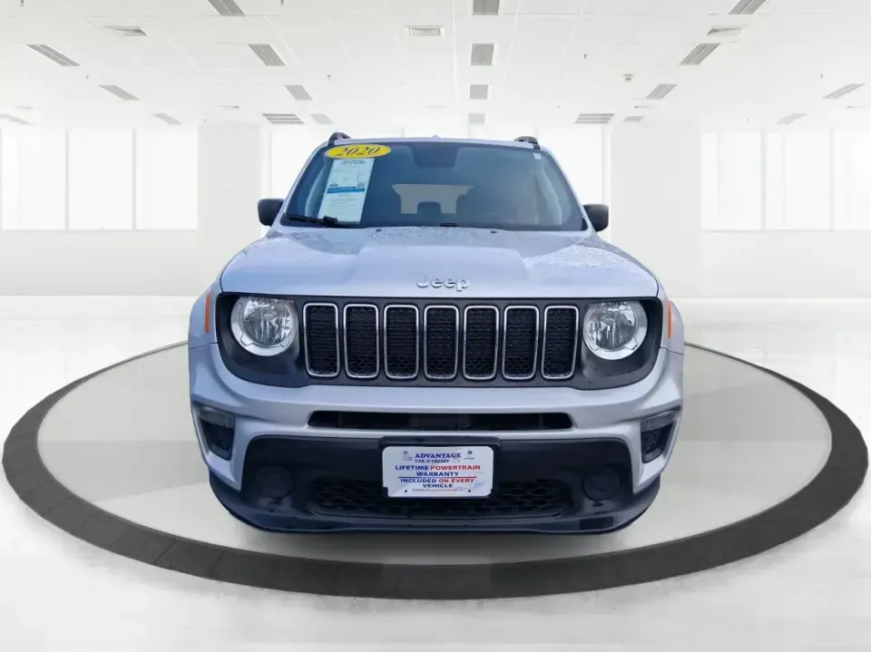 2020 Jeep Renegade Sport (ZACNJAAB1LP) with an 2.4L L4 DOHC 16V engine, 9A transmission, located at 401 Woodman Dr, Riverside, OH, 45431, (937) 908-9800, 39.760899, -84.123421 - Weekend escapes to Eastwood MetroPark, a comfortable daily commute down I675, or shuttling the family between Riverside and Dayton-this 2020 Jeep Renegade Sport FWD is built for real life. With its compact-crossover size, higher driving position, and easy-to-park footprint, it fits right in whether - Photo#5