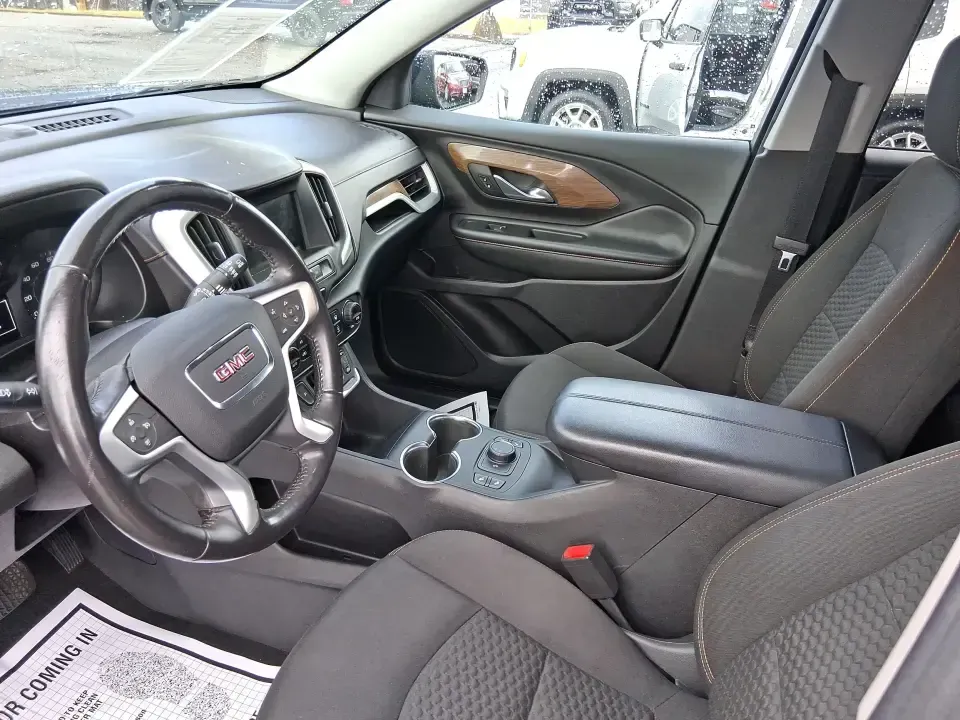 2018 GMC Terrain SLE (3GKALMEV9JL) with an 1.4L L4 DOHC 16V TURBO engine, 6A transmission, located at 880 E. National Road, Vandalia, OH, 45377, (937) 908-9800, 39.891918, -84.183594 - Ready for a commute that feels easier, a weekend that packs more adventure, and a family schedule that runs smoother? This 2018 GMC Terrain SLE is the kind of compact SUV that fits real life in Piqua-whether you're heading down I75 for work, running errands along N County Rd 25A, or loading up for a - Photo#9