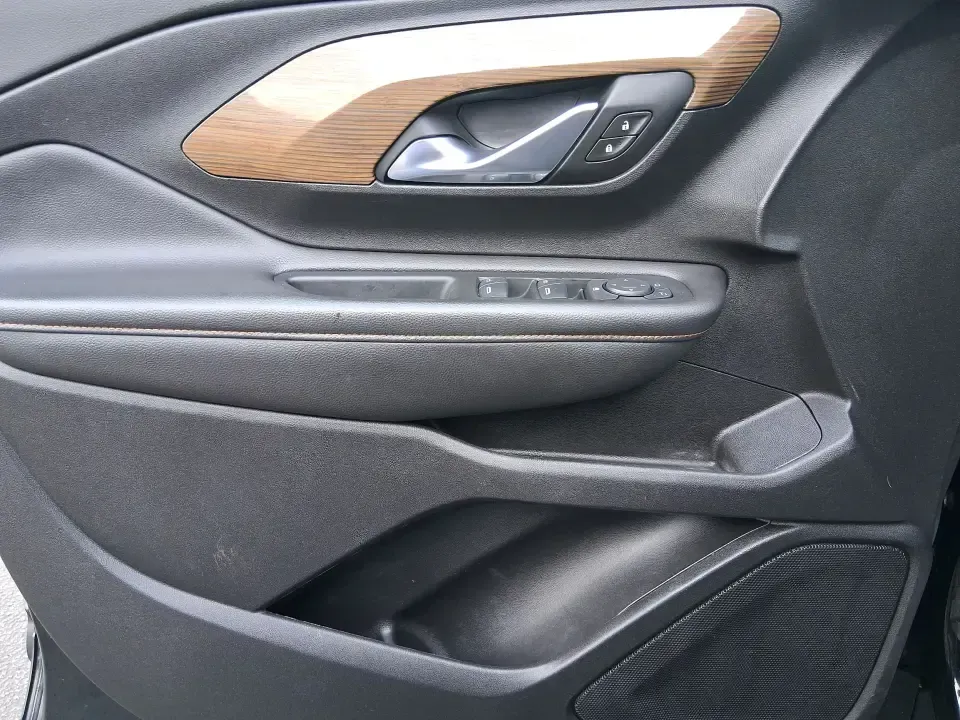 2018 GMC Terrain SLE (3GKALMEV9JL) with an 1.4L L4 DOHC 16V TURBO engine, 6A transmission, located at 880 E. National Road, Vandalia, OH, 45377, (937) 908-9800, 39.891918, -84.183594 - Ready for a commute that feels easier, a weekend that packs more adventure, and a family schedule that runs smoother? This 2018 GMC Terrain SLE is the kind of compact SUV that fits real life in Piqua-whether you're heading down I75 for work, running errands along N County Rd 25A, or loading up for a - Photo#20