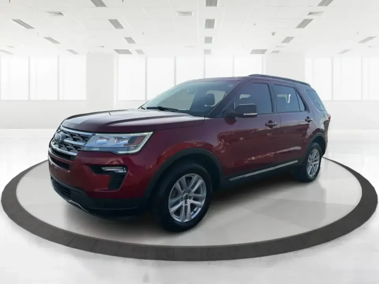 2018 Ford Explorer XLT (1FM5K8D87JG) with an EcoBoost 2.3L I-4 gasoline direct injection engine, 6A transmission, located at 1230 East Main St, Xenia, OH, 45385, (937) 908-9800, 39.688026, -83.910172 - Whether you're hauling the family to practice, commuting up I-75, or packing up for a weekend at Indian Lake, this 2018 Ford Explorer XLT is built for real-life Ohio schedules. With confident 4WD/AWD traction, three-row flexibility, and turbocharged EcoBoost power, it's a smart SUV for drivers who w - Photo#8