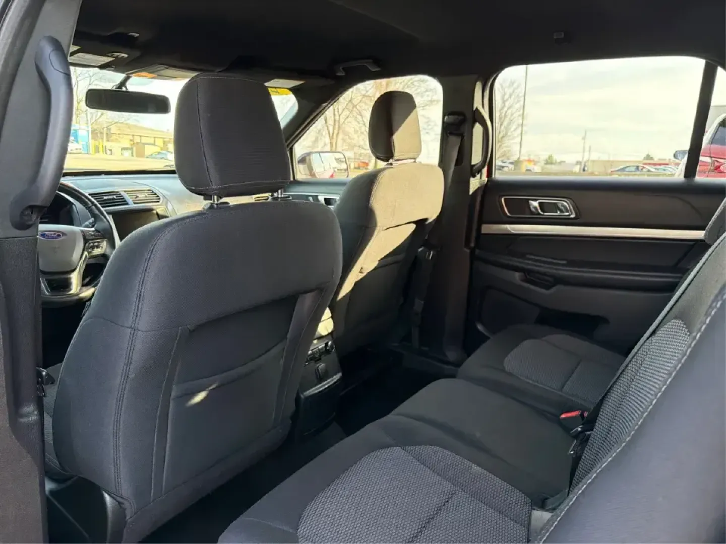 2018 Ford Explorer XLT (1FM5K8D87JG) with an EcoBoost 2.3L I-4 gasoline direct injection engine, 6A transmission, located at 1230 East Main St, Xenia, OH, 45385, (937) 908-9800, 39.688026, -83.910172 - Whether you're hauling the family to practice, commuting up I-75, or packing up for a weekend at Indian Lake, this 2018 Ford Explorer XLT is built for real-life Ohio schedules. With confident 4WD/AWD traction, three-row flexibility, and turbocharged EcoBoost power, it's a smart SUV for drivers who w - Photo#10