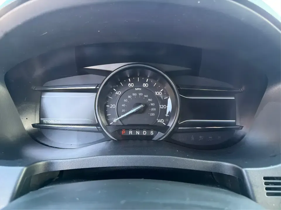 2018 Ford Explorer XLT (1FM5K8D87JG) with an EcoBoost 2.3L I-4 gasoline direct injection engine, 6A transmission, located at 8750 N County Rd 25A, Piqua, OH, 45356, (937) 908-9800, 40.164391, -84.232513 - Whether you're hauling the family to practice, commuting up I-75, or packing up for a weekend at Indian Lake, this 2018 Ford Explorer XLT is built for real-life Ohio schedules. With confident 4WD/AWD traction, three-row flexibility, and turbocharged EcoBoost power, it's a smart SUV for drivers who w - Photo#15