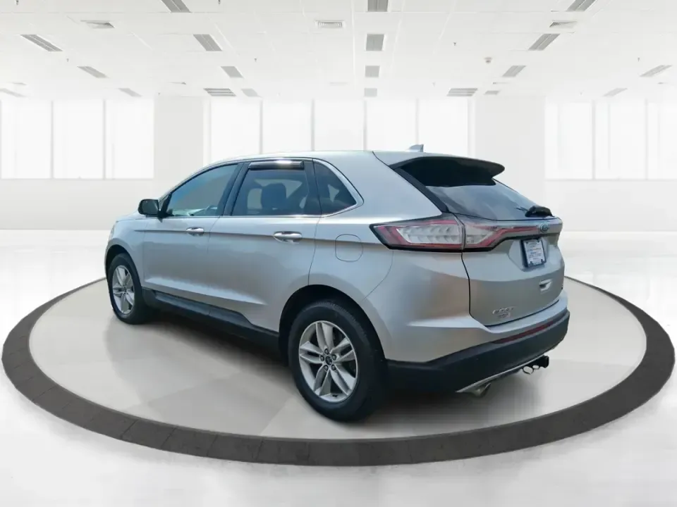 2016 Ford Edge SEL (2FMPK4J88GB) with an 3.5L V6 DOHC 24V engine, 6A transmission, located at 1230 East Main St, Xenia, OH, 45385, (937) 908-9800, 39.688026, -83.910172 - Need one SUV that can handle school drop-offs, long commutes to Dayton, and spontaneous weekend getaways without feeling like a chore? This **2016 Ford Edge SEL** is built for real-life driving in and around **Xenia, Ohio**-with the comfort your family wants, the confidence you need in changing weat - Photo#4