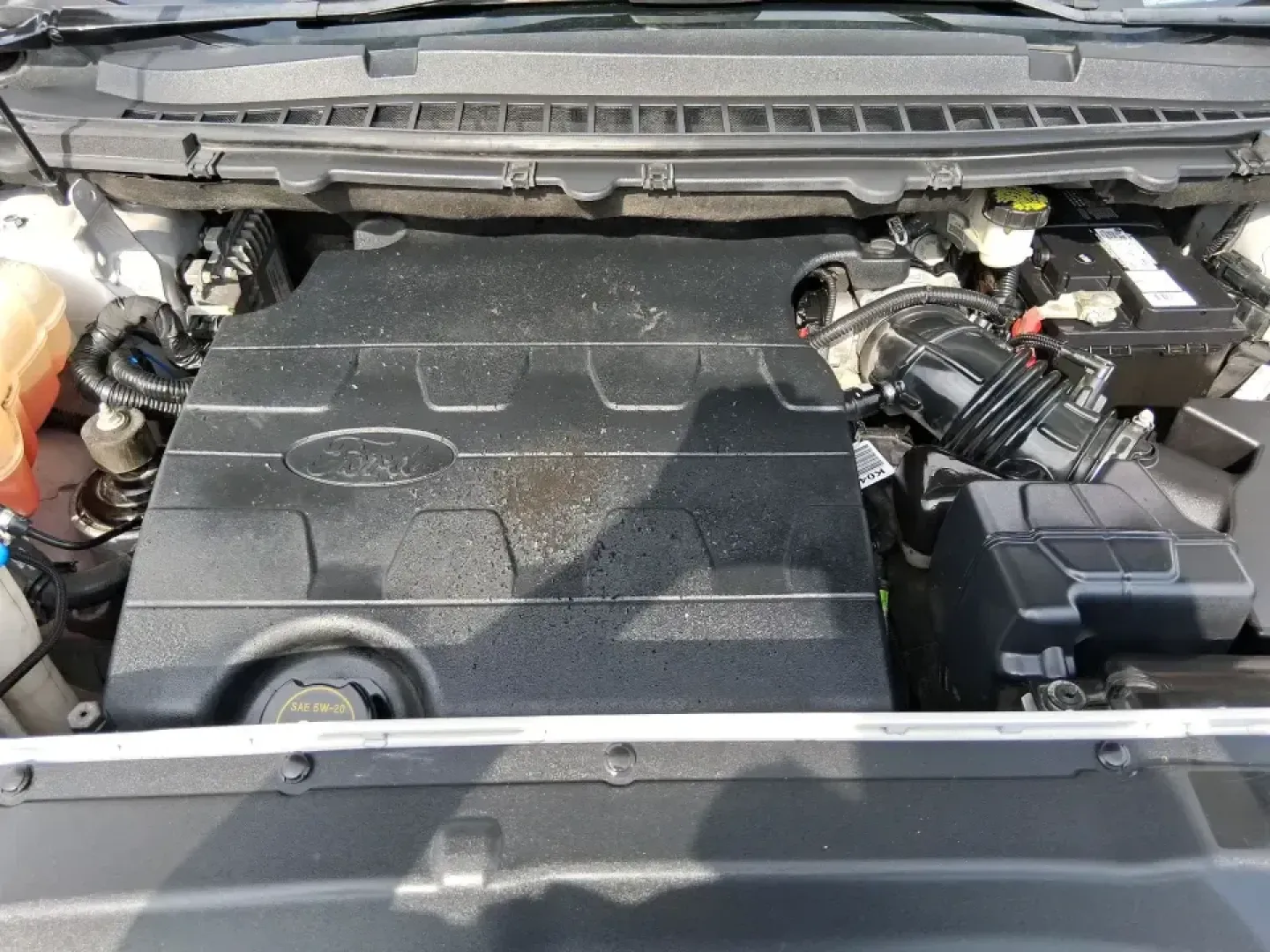 2016 Ford Edge SEL AWD (2FMPK4J88GB) with an 3.5L V6 DOHC 24V engine, 6A transmission, located at 1099 N County Rd 25A, Troy, OH, 45373, (937) 908-9800, 40.057079, -84.212883 - Picture your next road trip starting in Troy, Ohio-kids buckled in, playlists queued, and plenty of cargo space for coolers and sports gear-without giving up daily comfort for the commute down I-75. This 2016 Ford Edge SEL is the kind of SUV that fits real life: roomy for growing families, confident- Photo#11