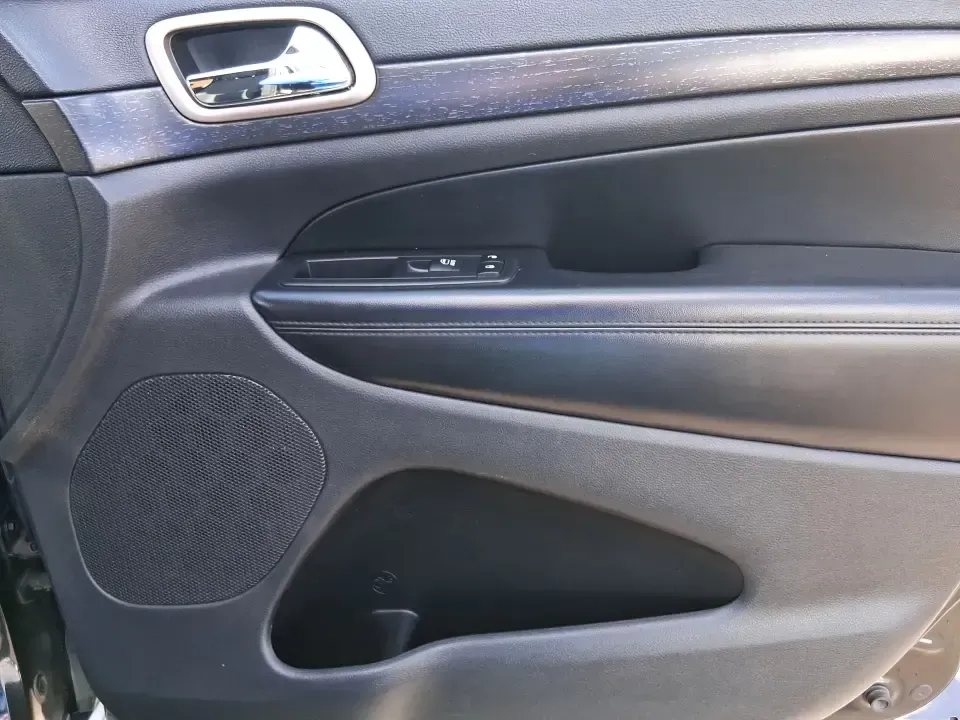 2015 Jeep Grand Cherokee Laredo (1C4RJFAG1FC) with an 3.6L V-6 DOHC engine, 8-Speed Automatic transmission, located at 8750 N County Rd 25A, Piqua, OH, 45356, (937) 908-9800, 40.164391, -84.232513 - Picture your next Ohio road trip: the family loaded up for a weekend at Indian Lake, a cooler in the back, and confidence on wet back roads or winter mornings. This 2015 Jeep Grand Cherokee Laredo is built for drivers who want everyday comfort with true SUV capability-perfect for long commutes, scho - Photo#19