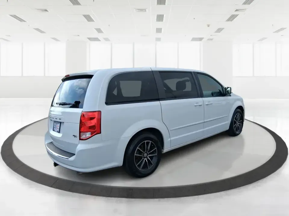 2015 Dodge Grand Caravan R/T (2C4RDGEG8FR) with an 3.6L V-6 DOHC engine, 6-Speed Automatic transmission, located at 8750 N County Rd 25A, Piqua, OH, 45356, (937) 908-9800, 40.164391, -84.232513 - Load up the kids, the cooler, and the weekend plans-this 2015 Dodge Grand Caravan R/T is built for real life in West Central Ohio, whether you're running the school drop-off line, commuting up I75, or heading out for a road-trip to Indian Lake. With family-friendly space, smart comfort features, and - Photo#2
