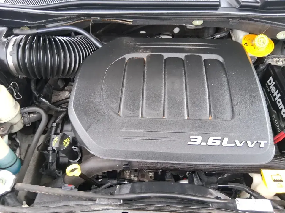 2015 Dodge Grand Caravan R/T (2C4RDGEG8FR) with an 3.6L V-6 DOHC engine, 6-Speed Automatic transmission, located at 8750 N County Rd 25A, Piqua, OH, 45356, (937) 908-9800, 40.164391, -84.232513 - Load up the kids, the cooler, and the weekend plans-this 2015 Dodge Grand Caravan R/T is built for real life in West Central Ohio, whether you're running the school drop-off line, commuting up I75, or heading out for a road-trip to Indian Lake. With family-friendly space, smart comfort features, and - Photo#11