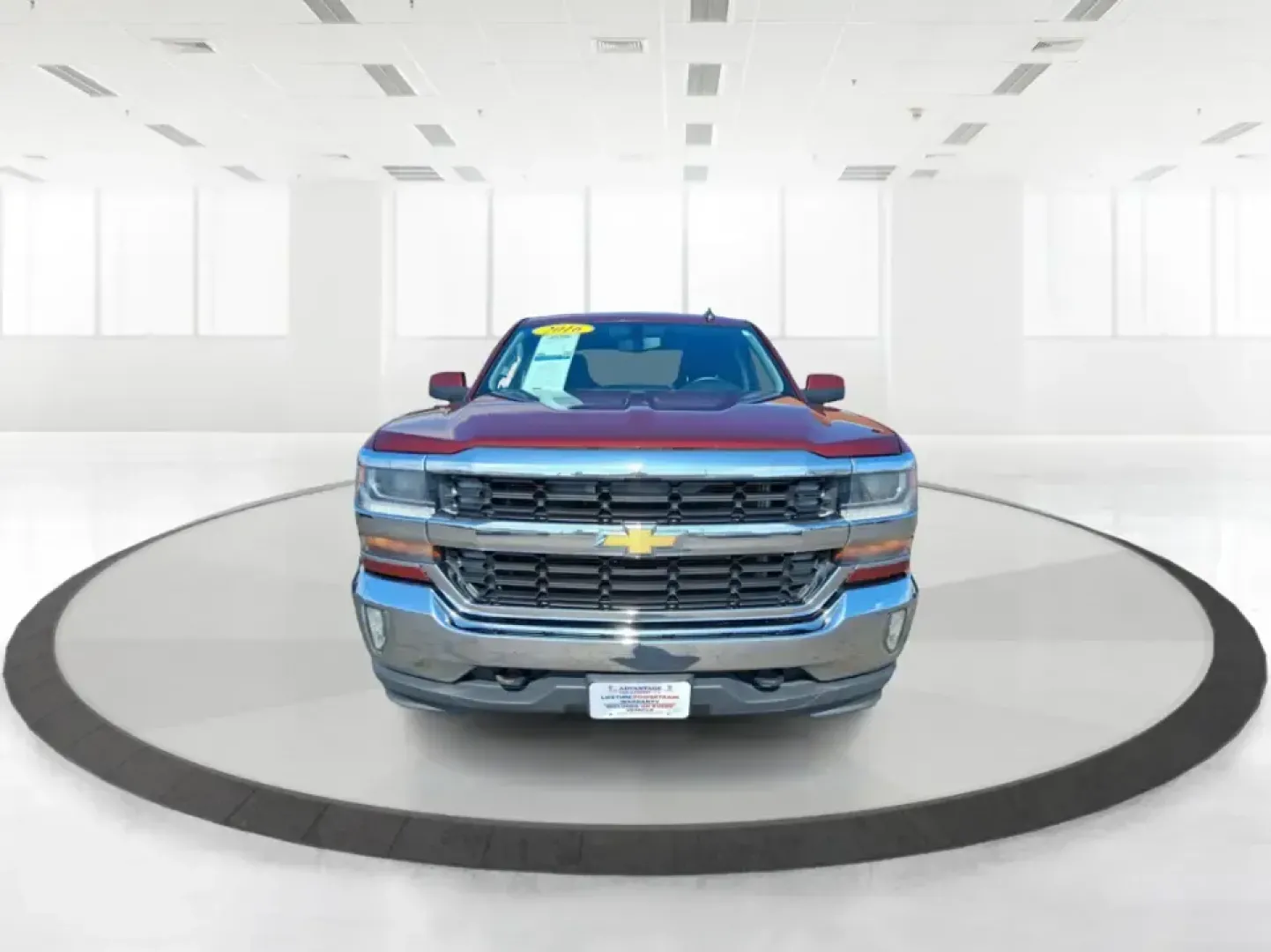 2016 Chevrolet Silverado 1500 1LT (1GCVKRECXGZ) with an EcoTec3 4.3L V-6 gasoline direct injection engine, 6A transmission, located at 8750 N County Rd 25A, Piqua, OH, 45356, (937) 908-9800, 40.164391, -84.232513 - Picture your next weekend: the truck is loaded up for a run to Indian Lake, you've got room for friends in the Double Cab, and there's still plenty of bed space for camping gear, a mower, or that Marketplace find you've been chasing. This 2016 Chevrolet Silverado 1500 1LT 4WD in eye-catching Siren R - Photo#7