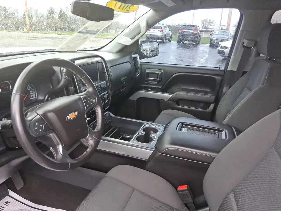 2017 Chevrolet Silverado 1500 2LT (3GCUKREH9HG) with an 4.3L V6 OHV 12V engine, 6A transmission, located at 401 Woodman Dr, Riverside, OH, 45431, (937) 908-9800, 39.760899, -84.123421 - Need a truck that can handle weekday work runs, weekend projects, and spontaneous road trips out toward Caesar Creek or up I75 without feeling like a compromise? This 2017 Chevrolet Silverado 1500 2LT Crew Cab 4WD is built for real life in the Miami Valley-roomy enough for friends or family, strong - Photo#9