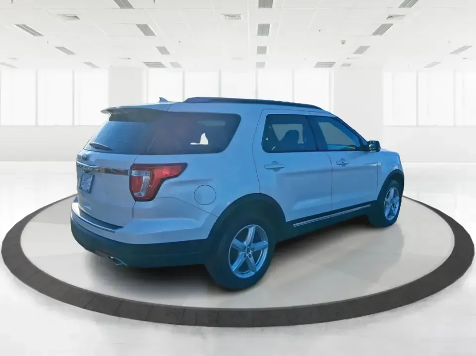2018 Ford Explorer XLT (1FM5K7D80JG) with an EcoBoost 2.3L I-4 gasoline direct injection engine, 6A transmission, located at 1099 N County Rd 25A, Troy, OH, 45373, (937) 908-9800, 40.057079, -84.212883 - Pack up the kids, cue up your favorite playlist, and point the hood toward a weekend getaway-this 2018 Ford Explorer XLT is the kind of SUV that fits real life in Troy, Ohio. Whether you're shuttling to practice, commuting up I75, or planning a day trip to Charleston Falls Preserve, the Explorer's r - Photo#2
