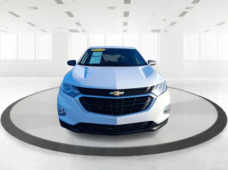 2018 Chevrolet Equinox LS (3GNAXHEV0JS) with an 1.5L I-4 gasoline direct injection engine, 6A transmission, located at 1951 S Dayton Lakeview Rd., New Carlisle, OH, 45344, (937) 908-9800, 39.890999, -84.050255 - 2018 Chevrolet Equinox LS - Photo#7