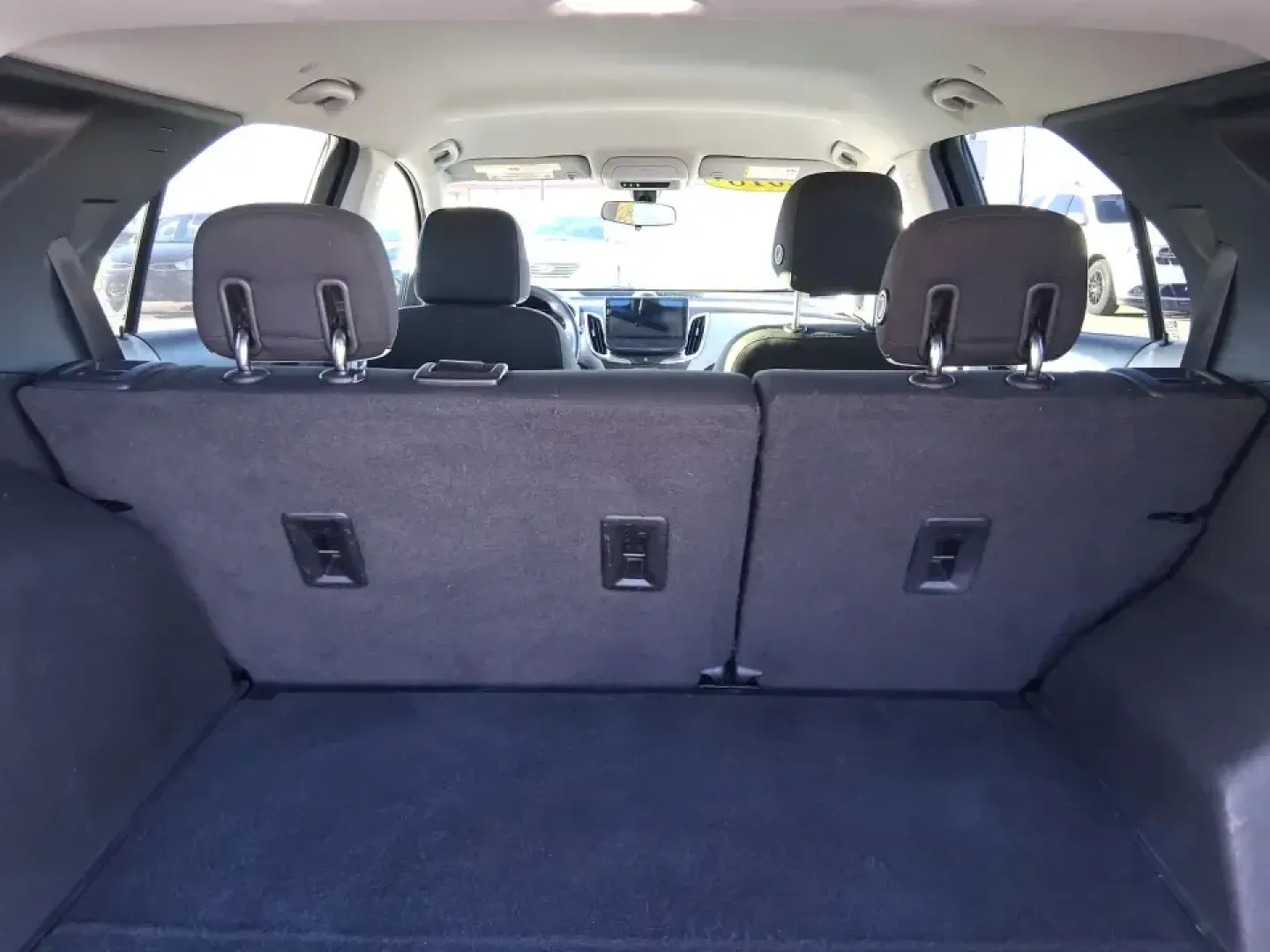 2018 Chevrolet Equinox LS (3GNAXHEV0JS) with an 1.5L I-4 gasoline direct injection engine, 6A transmission, located at 1951 S Dayton Lakeview Rd., New Carlisle, OH, 45344, (937) 908-9800, 39.890999, -84.050255 - Picture your next Ohio weekend: groceries and sports gear loaded up, the kids comfortable in back, and you're cruising from New Carlisle to Dayton or Springfield with a small SUV that's easy to park, confident on I70, and efficient enough for daily commuting. This 2018 Chevrolet Equinox LS is built - Photo#12