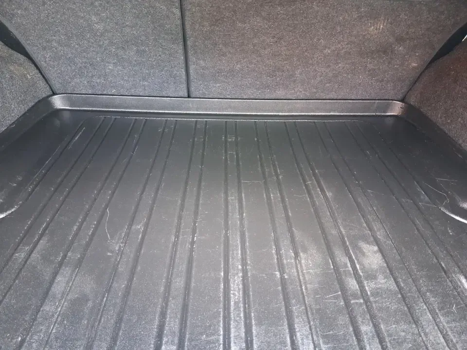 2013 Subaru Legacy 2.5i (4S3BMBA69D3) with an 2.5L H-4 DOHC engine, Continuously Variable Transmission transmission, located at 401 Woodman Dr, Riverside, OH, 45431, (937) 908-9800, 39.760899, -84.123421 - 2013 Subaru Legacy 2.5i - Photo#12