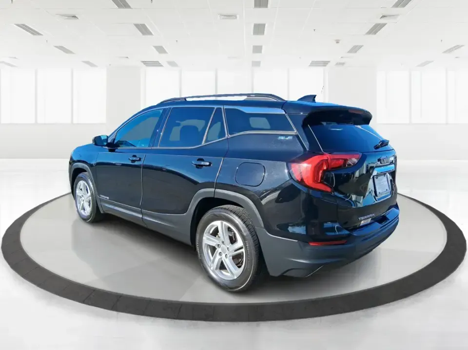 2018 GMC Terrain SLE (3GKALMEV3JL) with an 1.4L L4 DOHC 16V TURBO engine, 6A transmission, located at 1230 East Main St, Xenia, OH, 45385, (937) 908-9800, 39.688026, -83.910172 - Need a smart, comfortable SUV for the daily commute from Xenia to Beavercreek or Dayton, school drop-offs near Shawnee Park, and weekend runs out toward Caesar Creek State Park? This 2018 GMC Terrain SLE is built for real life-easy to park, roomy enough for five, and efficient for everyday driving-w- Photo#4