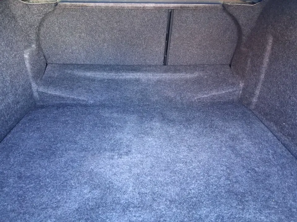 2017 Chevrolet Impala 1LT (1G1105S39HU) with an Ecotec 2.5L I-4 gasoline direct injection engine, 6A transmission, located at 8750 N County Rd 25A, Piqua, OH, 45356, (937) 908-9800, 40.164391, -84.232513 - Need a comfortable, confidence-inspiring sedan for long commutes up I75, daily school drop-offs, or weekend drives to the Miami County Fairgrounds? This 2017 Chevrolet Impala 1LT delivers big-car space, smooth highway manners, and smart tech-an ideal fit for busy families, rideshare drivers, and any - Photo#12