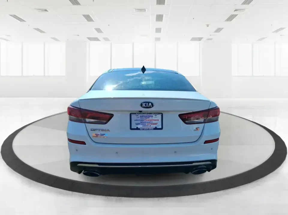 2019 Kia Optima S (5XXGT4L35KG) with an Theta II 2.4L I-4 gasoline direct injection engine, 6A transmission, located at 1099 N County Rd 25A, Troy, OH, 45373, (937) 908-9800, 40.057079, -84.212883 - Picture your next week going smoother: a comfortable, efficient sedan that makes the daily commute up I75, quick school drop-offs, and weekend runs to Dayton feel easy-without stretching your budget. This 2019 Kia Optima S is built for real life in Troy, Ohio, offering the space and technology busy - Photo#3