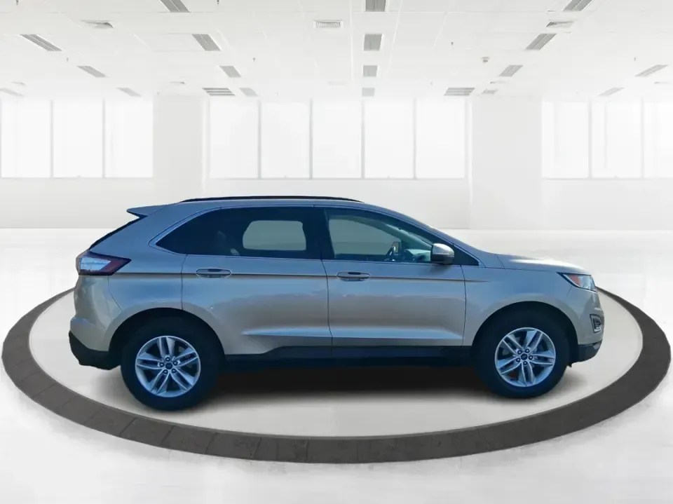 2017 Ford Edge SEL (2FMPK3J92HB) with an 2.0L L4 DOHC 16V engine, 6A transmission, located at 1099 N County Rd 25A, Troy, OH, 45373, (937) 908-9800, 40.057079, -84.212883 - Load up the family, point the hood toward I75, and make every errand or weekend getaway feel easier in this 2017 Ford Edge SEL-an SUV that's sized just right for school drop-offs, long commutes to Dayton, and quick escapes to places like Charleston Falls Preserve or a Saturday stroll around the Troy - Photo#1