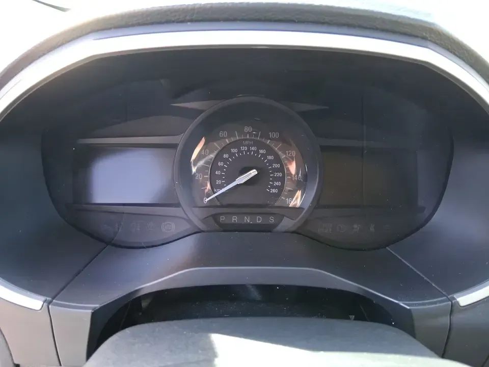 2017 Ford Edge SEL (2FMPK3J92HB) with an 2.0L L4 DOHC 16V engine, 6A transmission, located at 1099 N County Rd 25A, Troy, OH, 45373, (937) 908-9800, 40.057079, -84.212883 - Load up the family, point the hood toward I75, and make every errand or weekend getaway feel easier in this 2017 Ford Edge SEL-an SUV that's sized just right for school drop-offs, long commutes to Dayton, and quick escapes to places like Charleston Falls Preserve or a Saturday stroll around the Troy - Photo#14