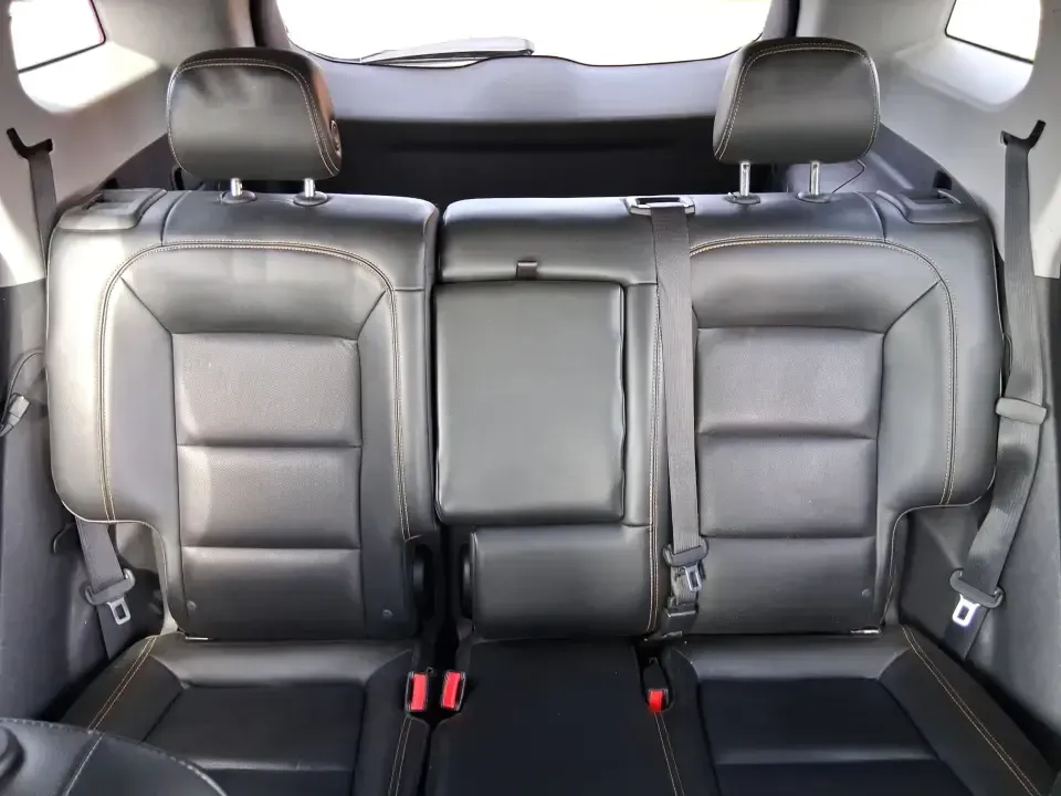 2019 GMC Terrain SLT (3GKALVEV0KL) with an 1.4L L4 DOHC 16V TURBO engine, 6A transmission, located at 1099 N County Rd 25A, Troy, OH, 45373, (937) 908-9800, 40.057079, -84.212883 - Weekend getaways to Hocking Hills, ski trips up I-75, and daily school-and-work shuttles around Miami County all feel easier in a compact SUV that's comfortable, confident, and ready for changing Ohio weather. This 2019 GMC Terrain SLT in Quicksilver Metallic fits that lifestyle with a refined cabin - Photo#13