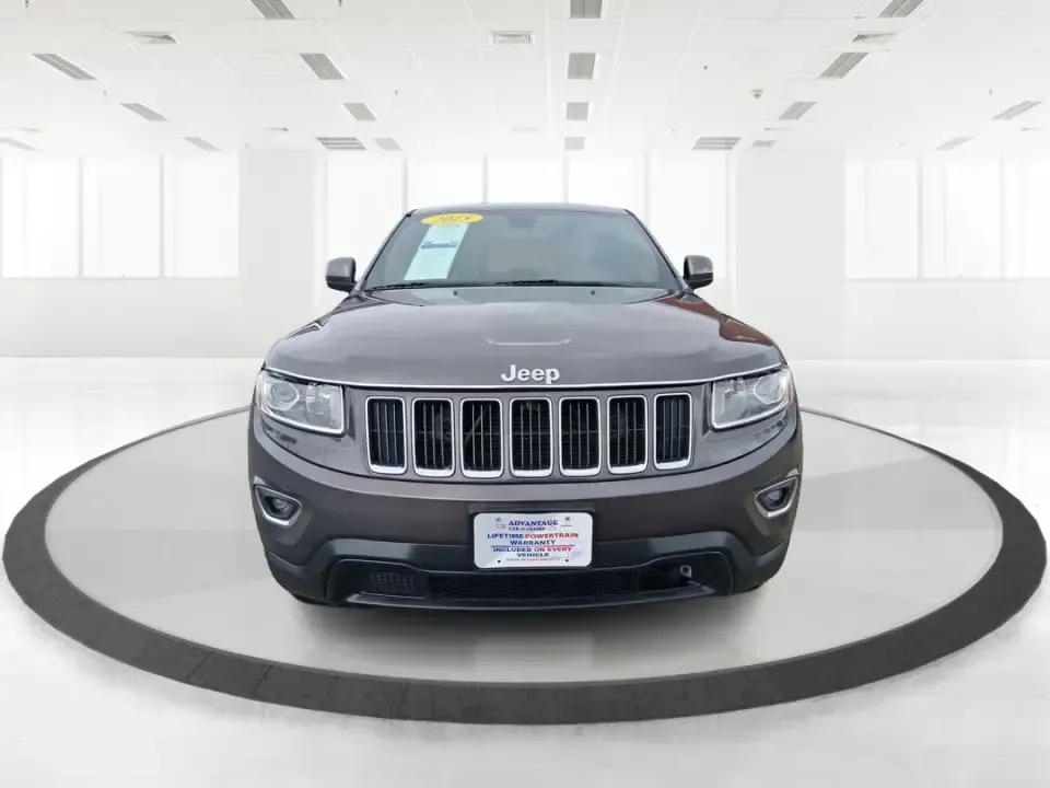 2015 Jeep Grand Cherokee Laredo (1C4RJFAG5FC) with an 3.6L V-6 DOHC engine, 8-Speed Automatic transmission, located at 1951 S Dayton Lakeview Rd., New Carlisle, OH, 45344, (937) 908-9800, 39.890999, -84.050255 - Need one SUV that can handle school drop-offs in the morning, a smooth I75 commute at lunchtime, and a last-minute weekend escape to the Miami Valley trails? This 2015 Jeep Grand Cherokee Laredo 4WD is built for real life in Troy, Ohio-comfortable enough for daily driving, confident enough for unpre - Photo#7