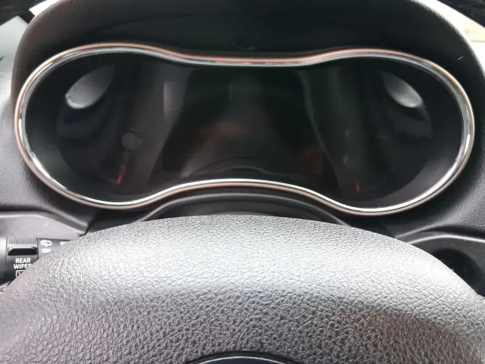 2015 Jeep Grand Cherokee Laredo (1C4RJFAG5FC) with an 3.6L V-6 DOHC engine, 8-Speed Automatic transmission, located at 1951 S Dayton Lakeview Rd., New Carlisle, OH, 45344, (937) 908-9800, 39.890999, -84.050255 - Need one SUV that can handle school drop-offs in the morning, a smooth I75 commute at lunchtime, and a last-minute weekend escape to the Miami Valley trails? This 2015 Jeep Grand Cherokee Laredo 4WD is built for real life in Troy, Ohio-comfortable enough for daily driving, confident enough for unpre - Photo#15