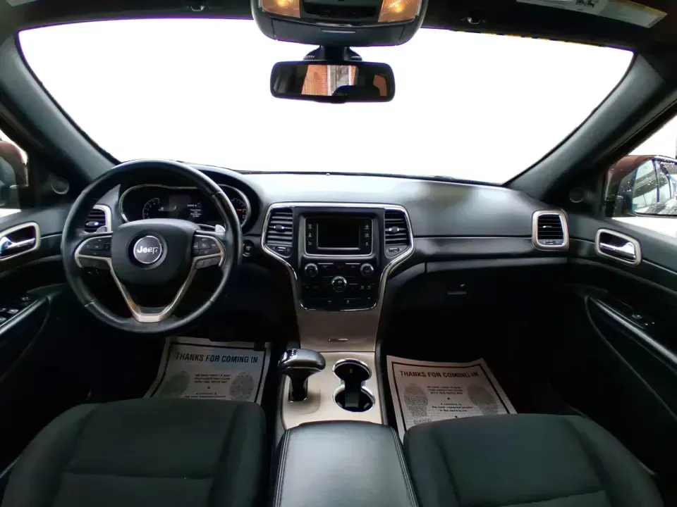 2015 Jeep Grand Cherokee Laredo (1C4RJFAG5FC) with an 3.6L V-6 DOHC engine, 8-Speed Automatic transmission, located at 1951 S Dayton Lakeview Rd., New Carlisle, OH, 45344, (937) 908-9800, 39.890999, -84.050255 - Need one SUV that can handle school drop-offs in the morning, a smooth I75 commute at lunchtime, and a last-minute weekend escape to the Miami Valley trails? This 2015 Jeep Grand Cherokee Laredo 4WD is built for real life in Troy, Ohio-comfortable enough for daily driving, confident enough for unpre - Photo#21