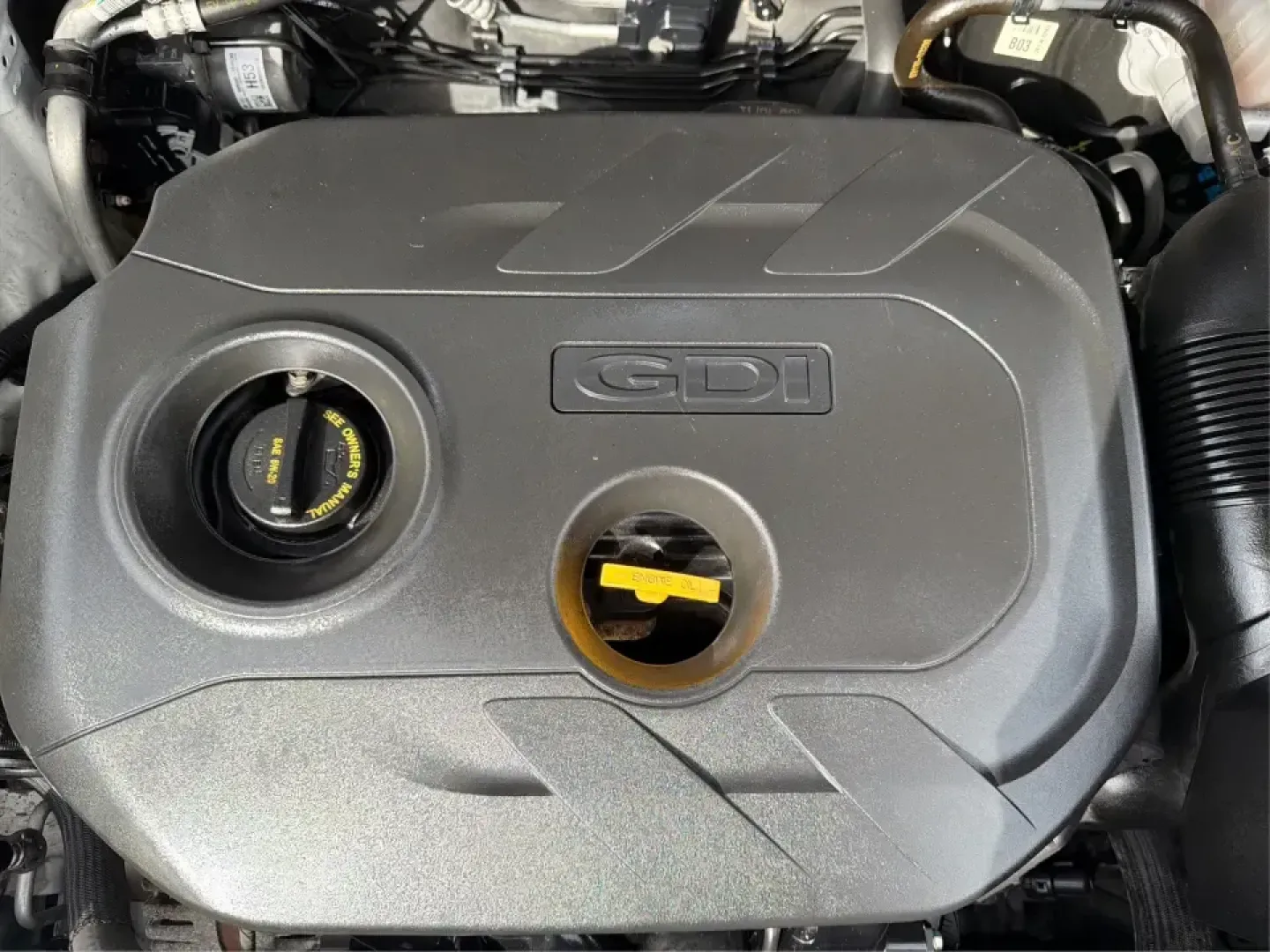 2019 Hyundai Tucson Value (KM8J33A41KU) with an Nu 2L I-4 gasoline direct injection engine, 6A transmission, located at 8750 N County Rd 25A, Piqua, OH, 45356, (937) 908-9800, 40.164391, -84.232513 - Picture your next Ohio weekend: loading up the cooler, tossing sports gear in the back, and cruising from Piqua to a family cookout or a quick getaway-without stressing about space, comfort, or the road ahead. This **2019 Hyundai Tucson Value** in **White Pearl** is the kind of compact SUV that fits - Photo#11