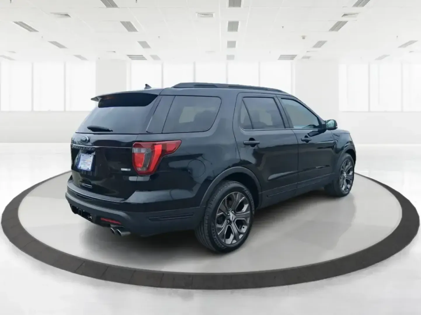 2018 Ford Explorer Sport (1FM5K8GT1JG) with an EcoBoost 3.5L V-6 gasoline direct injection engine, 6A transmission, located at 401 Woodman Dr, Riverside, OH, 45431, (937) 908-9800, 39.760899, -84.123421 - Life moves fast in the Miami Valley-school drop-offs, long commutes, weekend tournaments, and spontaneous road trips down I675 or over to Downtown Dayton-and you need an SUV that can keep up comfortably in every season. This 2018 Ford Explorer Sport in Shadow Black is built for families, commuters, - Photo#2