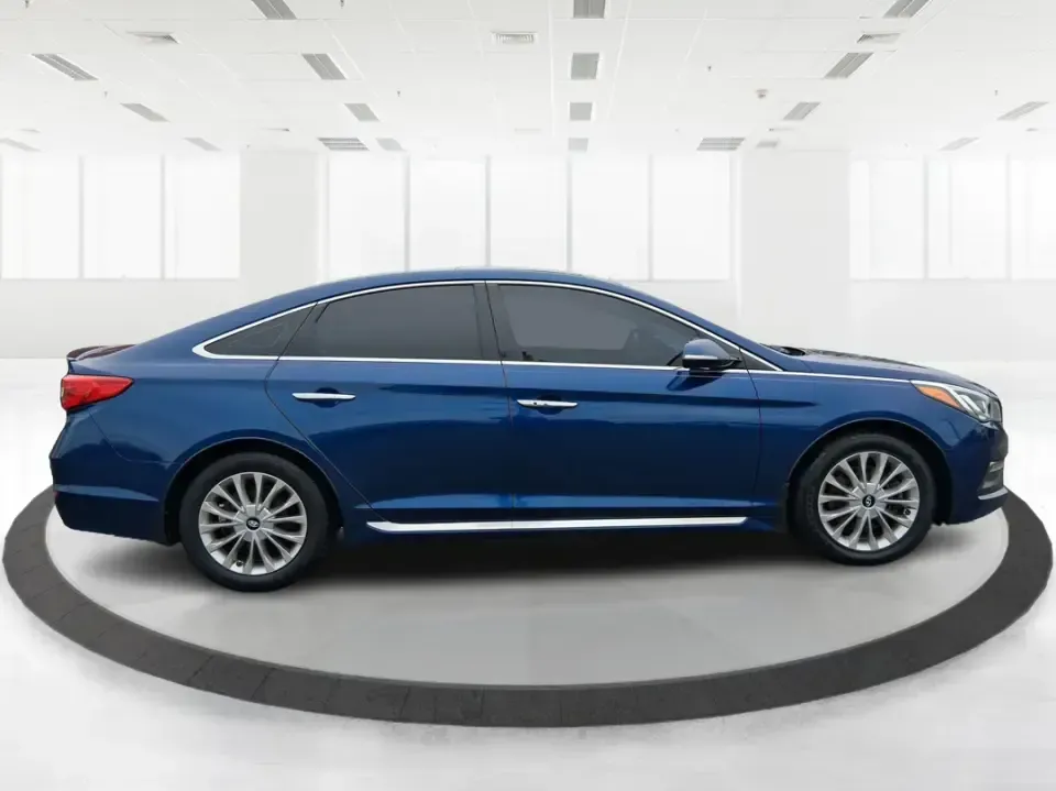 2015 Hyundai Sonata Limited (5NPE34AF5FH) with an 2.4L I-4 gasoline direct injection engine, 6-Speed Automatic transmission, located at 1099 N County Rd 25A, Troy, OH, 45373, (937) 908-9800, 40.057079, -84.212883 - Picture your next week going smoother: an easy highway commute up I75, a comfortable school drop-off run through Piqua, and a weekend drive to the Miami County Fairgrounds-all in a sedan that feels upscale without the upscale price. This **2015 Hyundai Sonata Limited** in **Lakeside Blue** is built - Photo#1