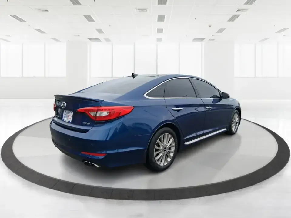 2015 Hyundai Sonata Limited (5NPE34AF5FH) with an 2.4L I-4 gasoline direct injection engine, 6-Speed Automatic transmission, located at 1099 N County Rd 25A, Troy, OH, 45373, (937) 908-9800, 40.057079, -84.212883 - Picture your next week going smoother: an easy highway commute up I75, a comfortable school drop-off run through Piqua, and a weekend drive to the Miami County Fairgrounds-all in a sedan that feels upscale without the upscale price. This **2015 Hyundai Sonata Limited** in **Lakeside Blue** is built - Photo#2