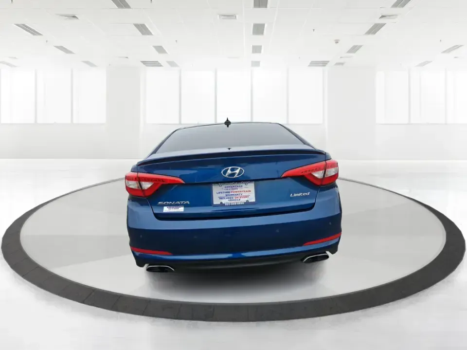 2015 Hyundai Sonata Limited (5NPE34AF5FH) with an 2.4L I-4 gasoline direct injection engine, 6-Speed Automatic transmission, located at 1099 N County Rd 25A, Troy, OH, 45373, (937) 908-9800, 40.057079, -84.212883 - Picture your next week going smoother: an easy highway commute up I75, a comfortable school drop-off run through Piqua, and a weekend drive to the Miami County Fairgrounds-all in a sedan that feels upscale without the upscale price. This **2015 Hyundai Sonata Limited** in **Lakeside Blue** is built - Photo#3