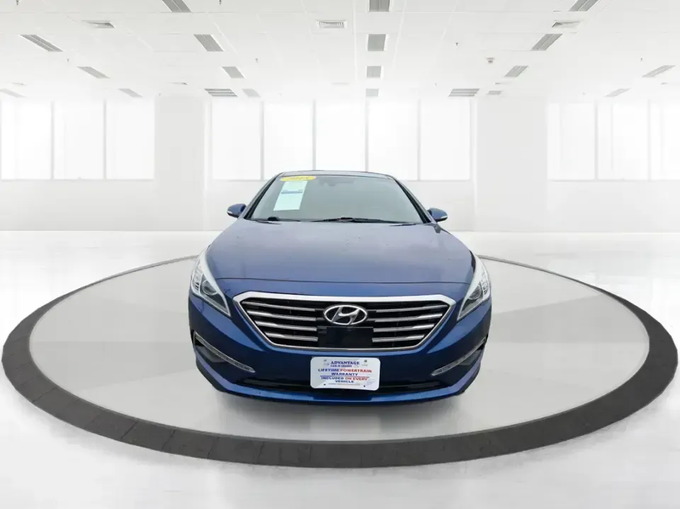 2015 Hyundai Sonata Limited (5NPE34AF5FH) with an 2.4L I-4 gasoline direct injection engine, 6-Speed Automatic transmission, located at 1099 N County Rd 25A, Troy, OH, 45373, (937) 908-9800, 40.057079, -84.212883 - Picture your next week going smoother: an easy highway commute up I75, a comfortable school drop-off run through Piqua, and a weekend drive to the Miami County Fairgrounds-all in a sedan that feels upscale without the upscale price. This **2015 Hyundai Sonata Limited** in **Lakeside Blue** is built - Photo#7