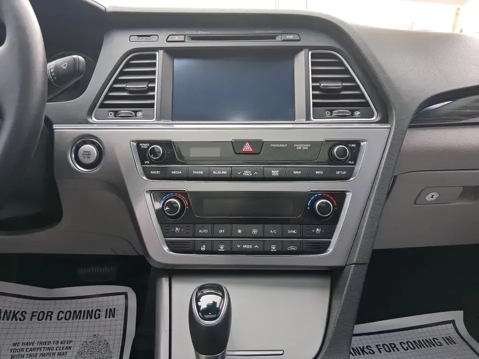 2015 Hyundai Sonata Limited (5NPE34AF5FH) with an 2.4L I-4 gasoline direct injection engine, 6-Speed Automatic transmission, located at 1099 N County Rd 25A, Troy, OH, 45373, (937) 908-9800, 40.057079, -84.212883 - Picture your next week going smoother: an easy highway commute up I75, a comfortable school drop-off run through Piqua, and a weekend drive to the Miami County Fairgrounds-all in a sedan that feels upscale without the upscale price. This **2015 Hyundai Sonata Limited** in **Lakeside Blue** is built - Photo#13