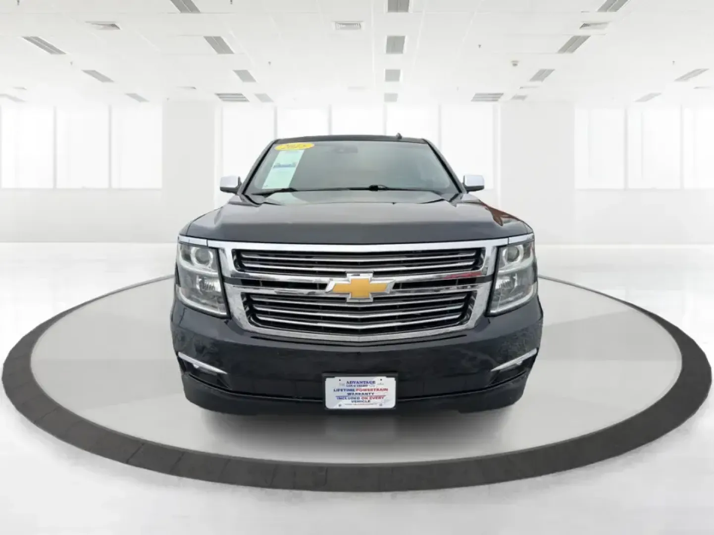2015 Chevrolet Tahoe LTZ (1GNSKCKC9FR) with an EcoTec3 5.3L V-8 gasoline direct injection engine, 6-Speed Automatic transmission, located at 4508 South Dixie Dr, Moraine, OH, 45439, (937) 908-9800, 39.689976, -84.218452 - Big family weekend at Indian Lake, a road-trip up I-75, or a daily commute with room for coworkers and gear-this 2015 Chevrolet Tahoe LTZ 4WD is built for the kind of life that doesn't fit in a small SUV. Finished in sleek Black and powered by the EcoTec3 5.3L V8 with a smooth 6-speed automatic tran - Photo#7