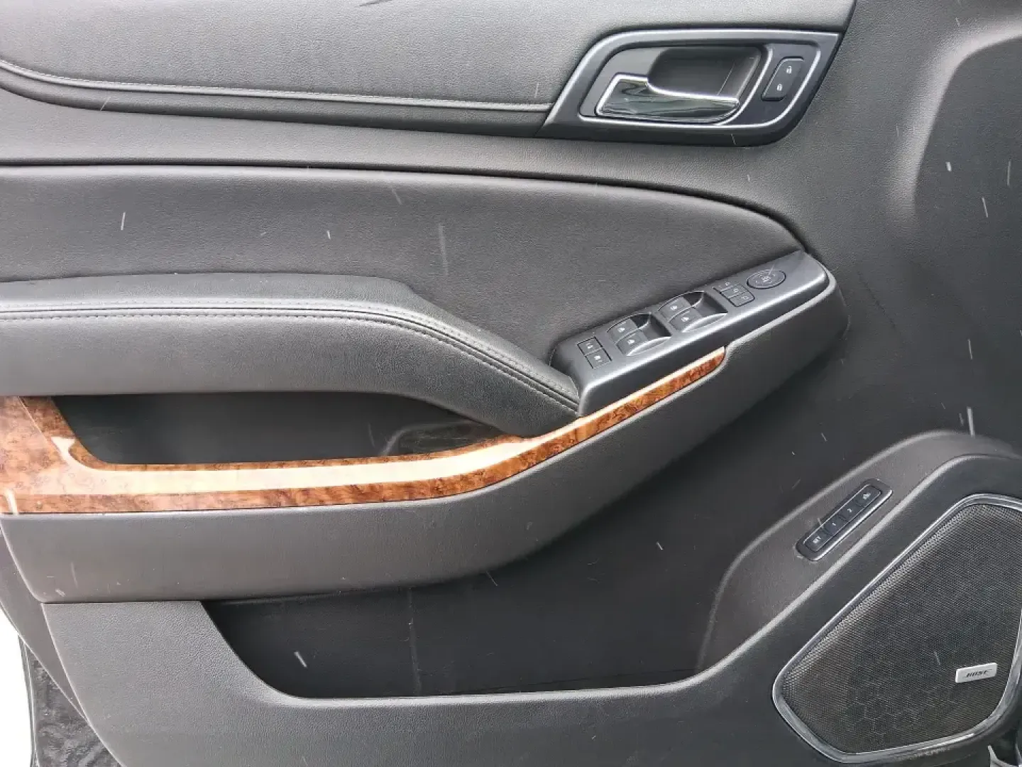 2015 Chevrolet Tahoe LTZ (1GNSKCKC9FR) with an EcoTec3 5.3L V-8 gasoline direct injection engine, 6-Speed Automatic transmission, located at 4508 South Dixie Dr, Moraine, OH, 45439, (937) 908-9800, 39.689976, -84.218452 - Big family weekend at Indian Lake, a road-trip up I-75, or a daily commute with room for coworkers and gear-this 2015 Chevrolet Tahoe LTZ 4WD is built for the kind of life that doesn't fit in a small SUV. Finished in sleek Black and powered by the EcoTec3 5.3L V8 with a smooth 6-speed automatic tran - Photo#19