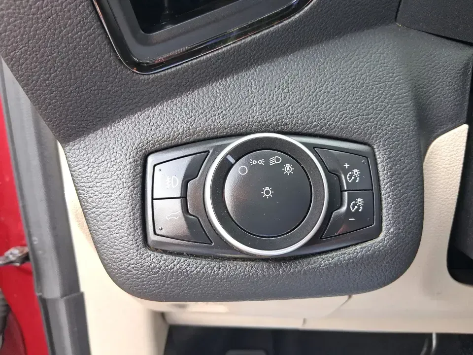 2018 Ford Escape SEL (1FMCU9HD2JU) with an 1.5L L4 DOHC 16V engine, 6A transmission, located at 4508 South Dixie Dr, Moraine, OH, 45439, (937) 908-9800, 39.689976, -84.218452 - Need a do-it-all SUV that can handle the weekday commute on I-675, quick school drop-offs near Wright-Patterson AFB, and spontaneous weekend getaways to Carillon Historical Park or a lap around Eastwood MetroPark? This 2018 Ford Escape SEL in Ruby Red Metallic Tinted Clearcoat is built for real-life - Photo#17