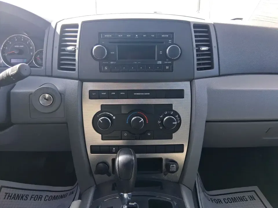 2007 Jeep Grand Cherokee Laredo (1J8GR48K47C) with an 3.7L V6 SOHC 12V engine, 5-Speed Automatic Overdrive transmission, located at 1951 S Dayton Lakeview Rd., New Carlisle, OH, 45344, (937) 908-9800, 39.890999, -84.050255 - Weekend getaways to the trails, winter commutes on slick Ohio roads, and family errands across town all get easier when you're in a capable SUV with true 4WD confidence. This **2007 Jeep Grand Cherokee Laredo** is built for drivers who want classic Jeep utility without giving up everyday comfort-ide - Photo#13