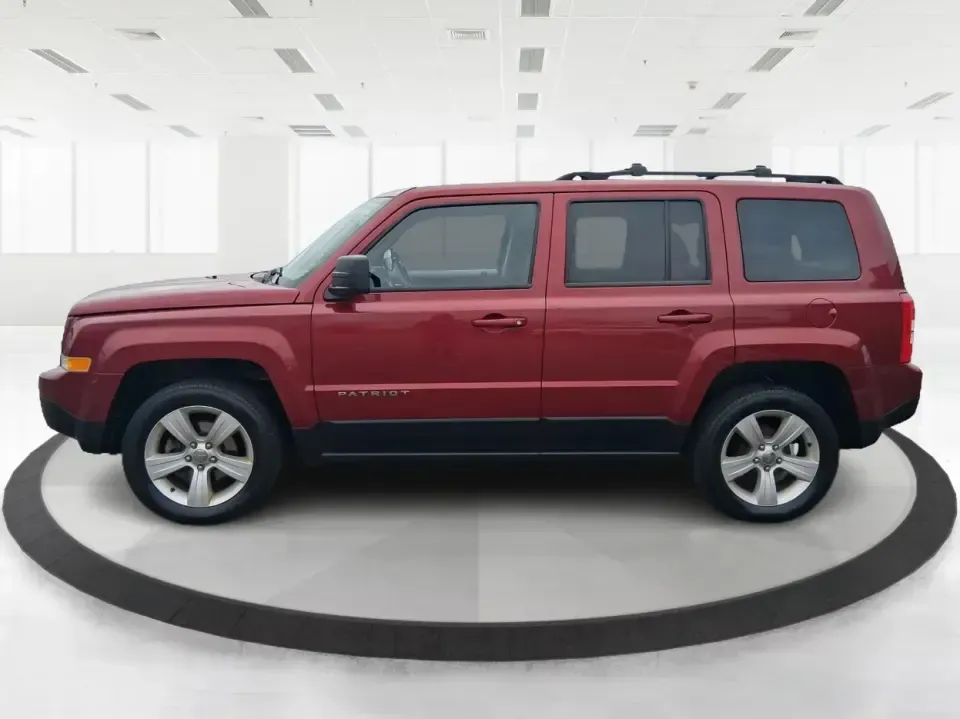 2014 Jeep Patriot Latitude (1C4NJPFB3ED) with an 2.4L L4 DOHC 16V engine, located at 1951 S Dayton Lakeview Rd., New Carlisle, OH, 45344, (937) 908-9800, 39.890999, -84.050255 - Pack up the snacks, cue the playlist, and point the hood toward your next weekend escape-this 2014 Jeep Patriot Latitude is the kind of practical SUV that fits real life in West Central Ohio, whether you're commuting daily, shuttling kids to practice, or chasing fall colors on a backroad drive. Fini - Photo#5