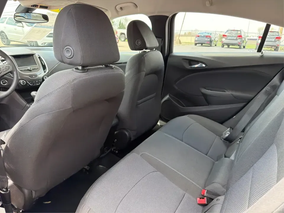 2018 Chevrolet Cruze LT Auto (3G1BE6SM8JS) with an 1.4L I-4 gasoline direct injection engine, 6A transmission, located at 880 E. National Road, Vandalia, OH, 45377, (937) 908-9800, 39.891918, -84.183594 - Pack the car, cue up your favorite playlist, and head out for a weekend getaway-this 2018 Chevrolet Cruze LT Auto Hatchback is the kind of practical, fuel-sipping daily driver that also shines for road trips, errands, and campus or work commutes around Vandalia. With its easy-to-park hatchback versa - Photo#10