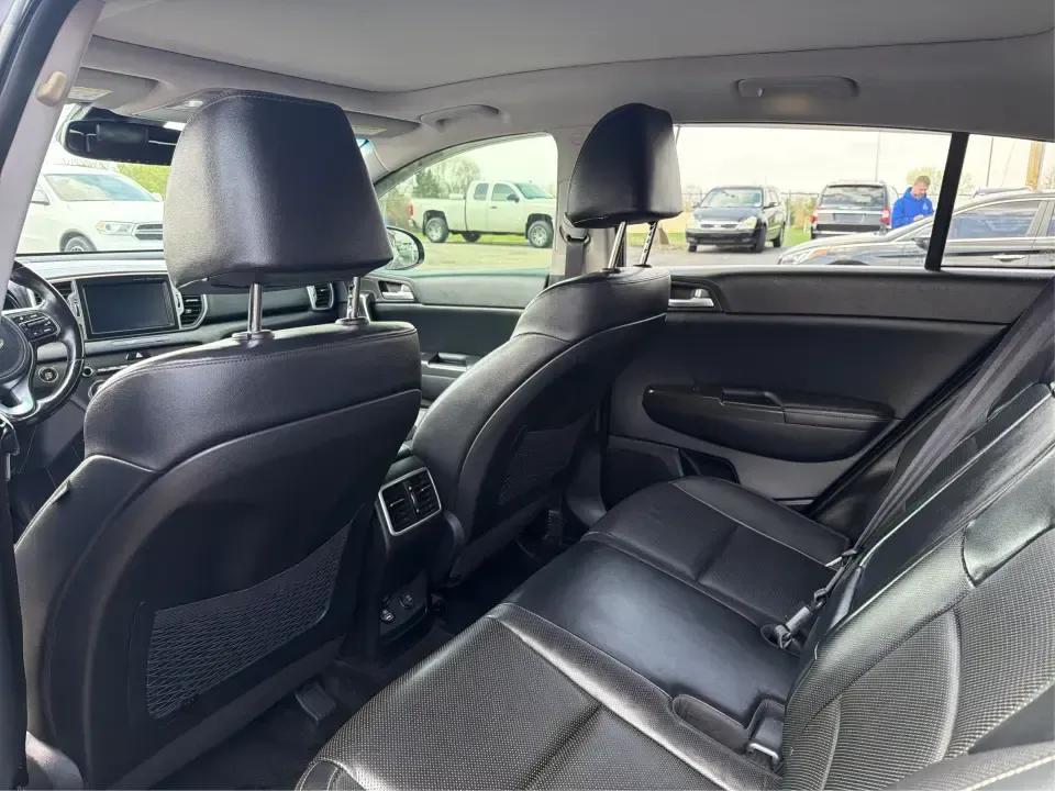 2017 Kia Sportage EX (KNDPN3AC6H7) with an Theta II 2.4L I-4 gasoline direct injection engine, 6A transmission, located at 1951 S Dayton Lakeview Rd., New Carlisle, OH, 45344, (937) 908-9800, 39.890999, -84.050255 - Picture your next weekend: loading up groceries for the week, cruising I70 toward Dayton for dinner plans, or packing the cargo area for a road trip to Huber Heights, Springfield, or a quick getaway near the Great Miami River. This 2017 Kia Sportage EX in Mineral Silver is the kind of practical, com - Photo#10