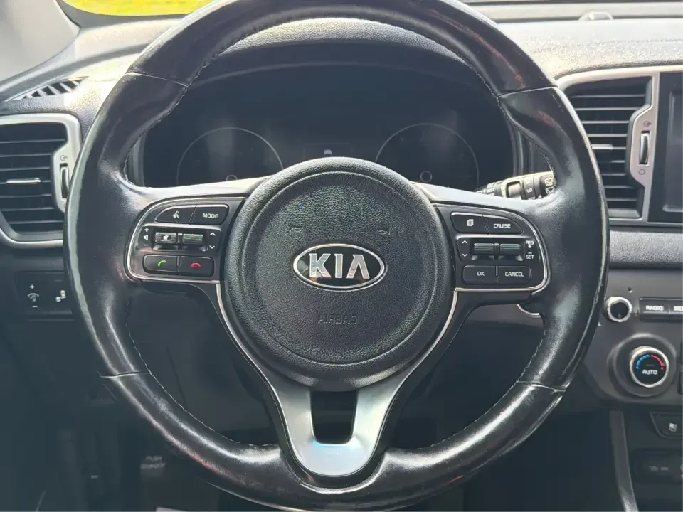 2017 Kia Sportage EX (KNDPN3AC6H7) with an Theta II 2.4L I-4 gasoline direct injection engine, 6A transmission, located at 1951 S Dayton Lakeview Rd., New Carlisle, OH, 45344, (937) 908-9800, 39.890999, -84.050255 - Picture your next weekend: loading up groceries for the week, cruising I70 toward Dayton for dinner plans, or packing the cargo area for a road trip to Huber Heights, Springfield, or a quick getaway near the Great Miami River. This 2017 Kia Sportage EX in Mineral Silver is the kind of practical, com - Photo#16