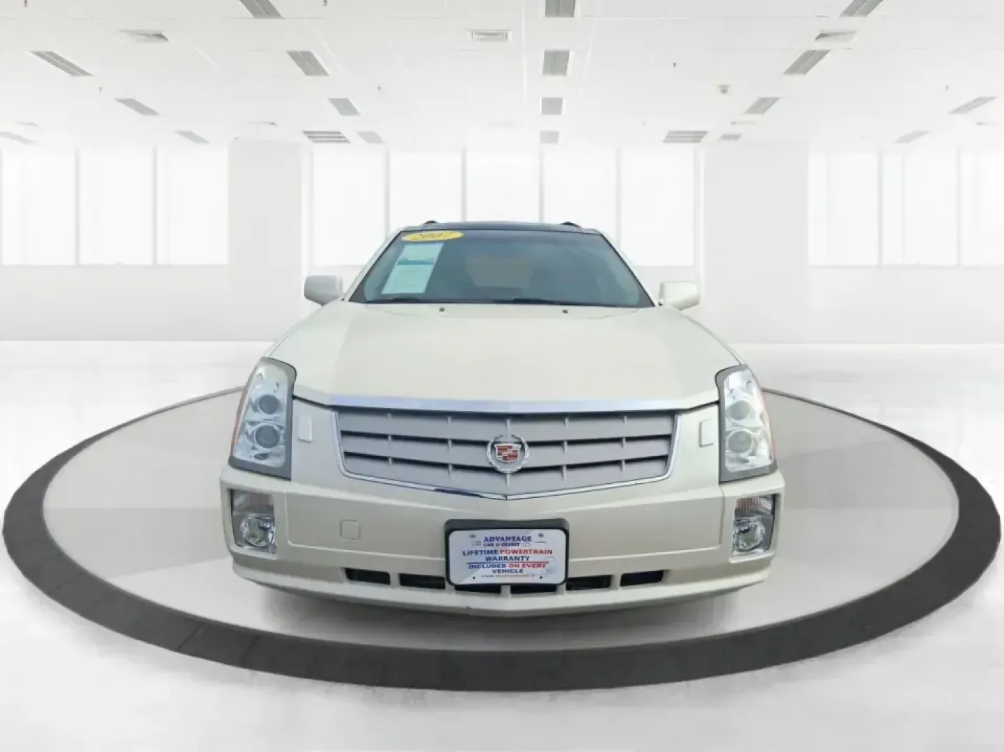 2007 Cadillac SRX V6 (1GYEE637370) with an 3.6L V-6 DOHC engine, 5-Speed Automatic Overdrive transmission, located at 8750 N County Rd 25A, Piqua, OH, 45356, (937) 908-9800, 40.164391, -84.232513 - Make your daily commute up I75 feel first-class, turn school drop-offs into a comfortable routine, and still have an SUV ready for weekend runs to Indian Lake or a quick getaway to downtown Troy. This 2007 Cadillac SRX V6 delivers the kind of upscale ride and practical versatility that fits real lif - Photo#7