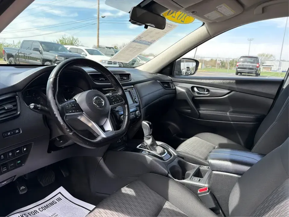 2020 Nissan Rogue SV Intelligent AWD (JN8AT2MV6LW) with an 2.5L I-4 DOHC engine, CVT transmission, located at 1951 S Dayton Lakeview Rd., New Carlisle, OH, 45344, (937) 908-9800, 39.890999, -84.050255 - Picture your next Ohio road trip: the kids buckled in, luggage loaded, and you cruising from New Carlisle to Yellow Springs or downtown Dayton with confidence-no worrying about winter weather, long commutes, or tight parking lots. This 2020 Nissan Rogue SV Intelligent AWD is the kind of practical, c - Photo#9
