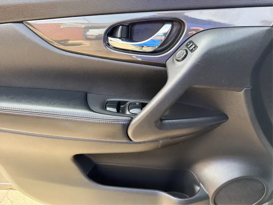 2020 Nissan Rogue S AWD (JN8AT2MV6LW) with an 2.5L L4 DOHC 16V engine, CVT transmission, located at 880 E. National Road, Vandalia, OH, 45377, (937) 908-9800, 39.891918, -84.183594 - Make your next week look easier-school drop-offs, grocery runs, and quick getaways to the lake all feel simpler in an SUV that's comfortable, confident in bad weather, and efficient for everyday driving. This **2020 Nissan Rogue S AWD** is a practical choice for busy families, commuters heading down- Photo#17