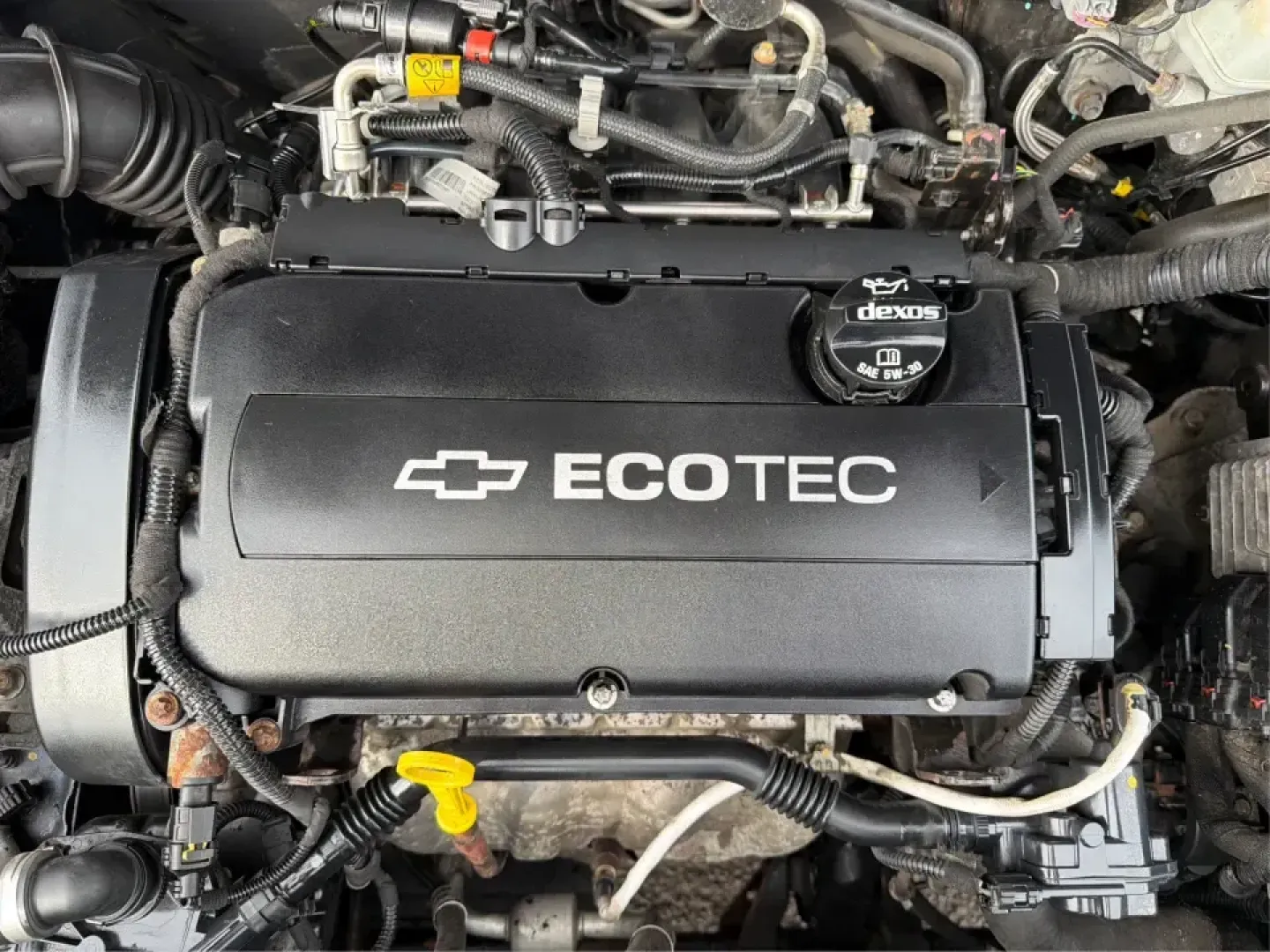 2016 Chevrolet Cruze Limited LS Auto (1G1PC5SG5G7) with an ECOTEC 1.8L I-4 DOHC engine, 6A transmission, located at 1099 N County Rd 25A, Troy, OH, 45373, (937) 908-9800, 40.057079, -84.212883 - Need a dependable, fuel-friendly commuter that can handle daily drives from Troy to Dayton, school drop-offs, and the occasional weekend getaway without draining your budget? This 2016 Chevrolet Cruze Limited LS Auto is the kind of practical sedan that fits real life-easy to park downtown, comfortab - Photo#11